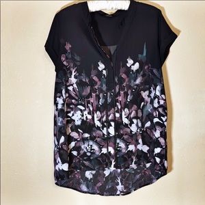 Simply Vera Vera Wang Black Floral Short Sleeved Tunic Blouse